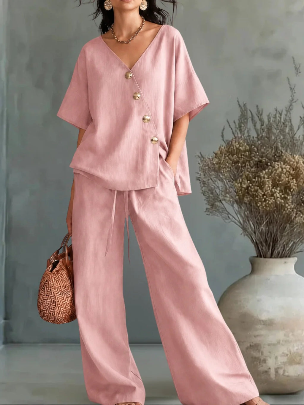 Conjunto con cuello en V