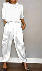 Conjunto cargo fluido y elegante